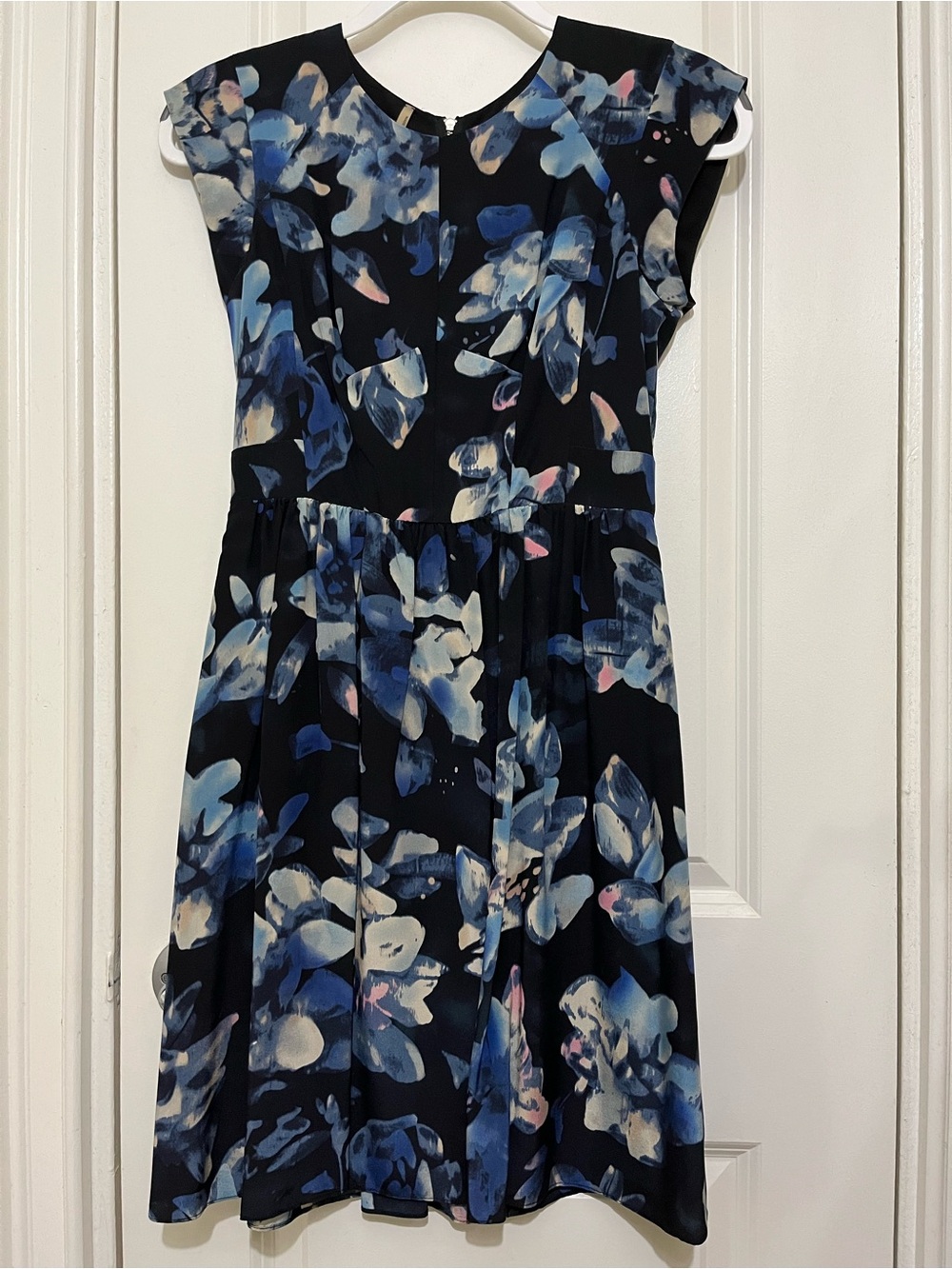 Rebecca Taylor NWOT Silk Fit and Flare Dress in Hawaiian Flowers Print Sz 0